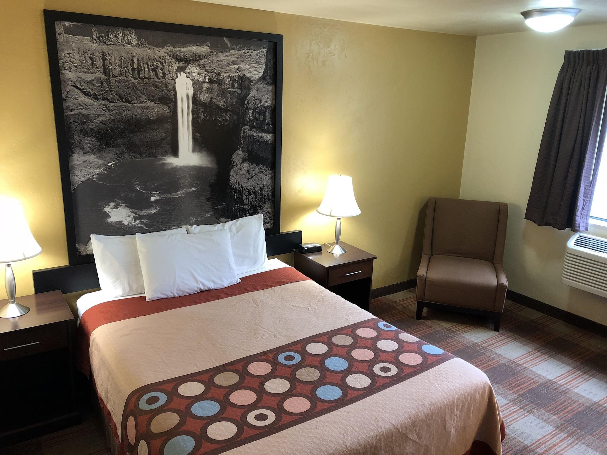Super 8 By Wyndham Kennewick Motel Eksteriør billede