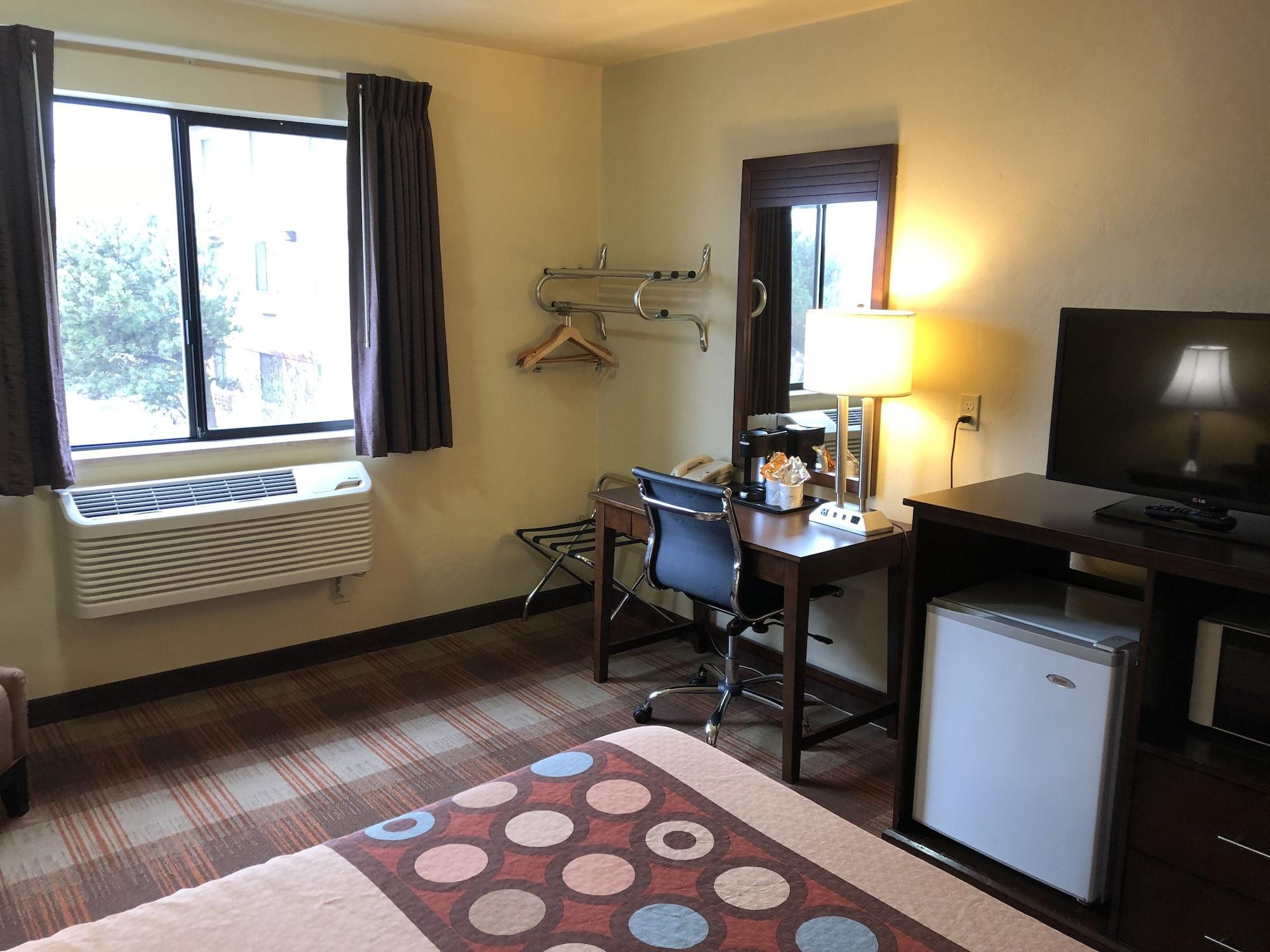 Super 8 By Wyndham Kennewick Motel Eksteriør billede